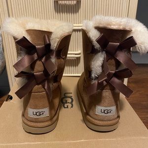 UGG Bailey Bow Boots II